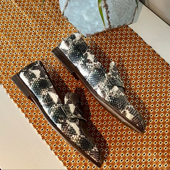 Madewell Alex Snakeskin Embossed Leather Loafer - Picture 8 of 8